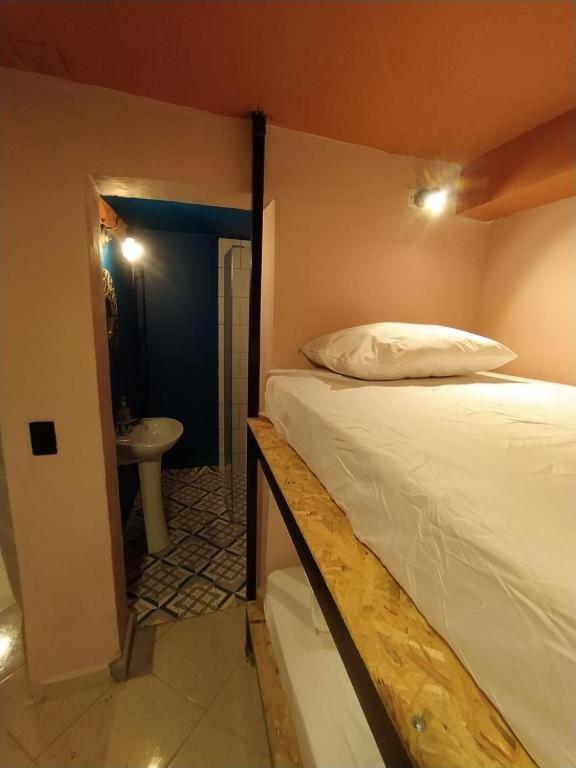 Hostal Casa Primavera Medellín Kültér fotó